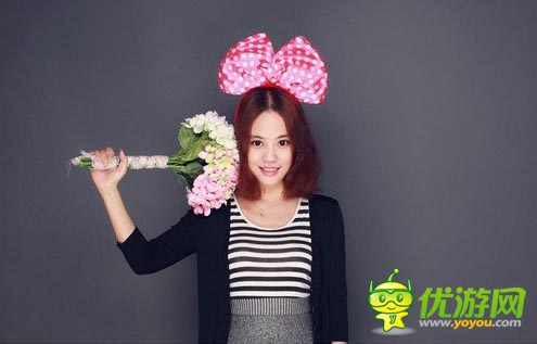 女漢子創(chuàng)業(yè)：90后美女開自拍照相館月收入3萬(wàn)元