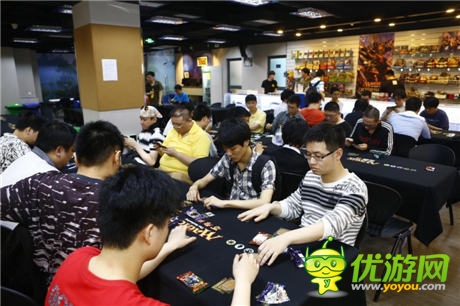 iPad卡牌《萬智牌：鵬洛客對(duì)決2015》搶先爆