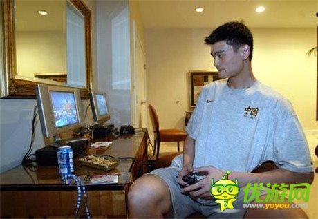 巨星也入迷！盤點用游戲減壓的NBA巨星