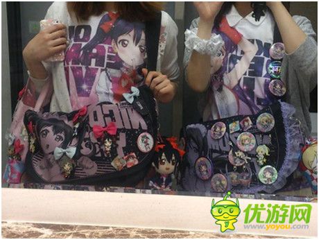 魂?duì)坑膲?mèng)二次元《Love Live!》主題店開幕